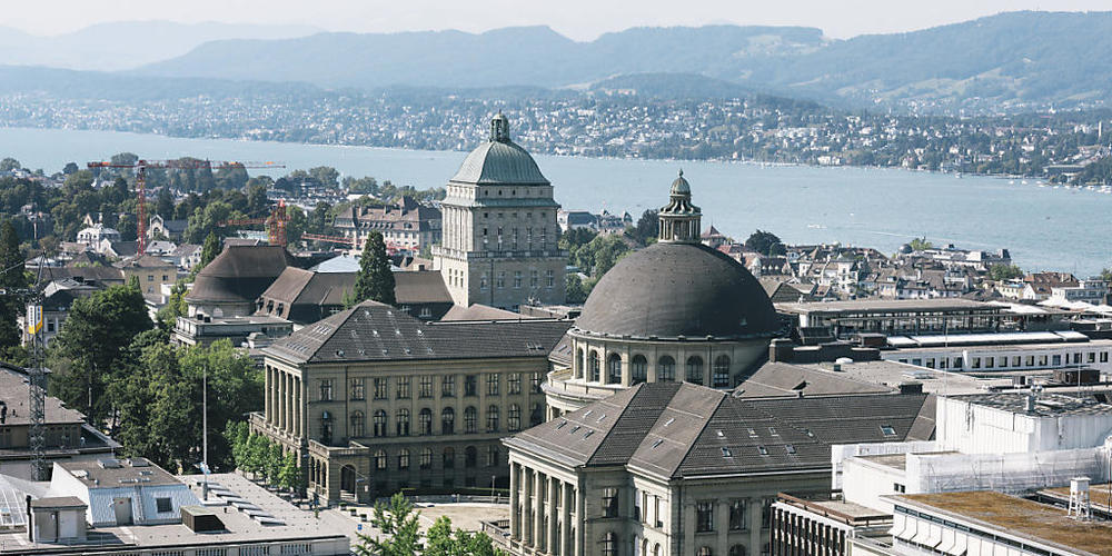 Zürich city and lake view for the LSZ homepage.